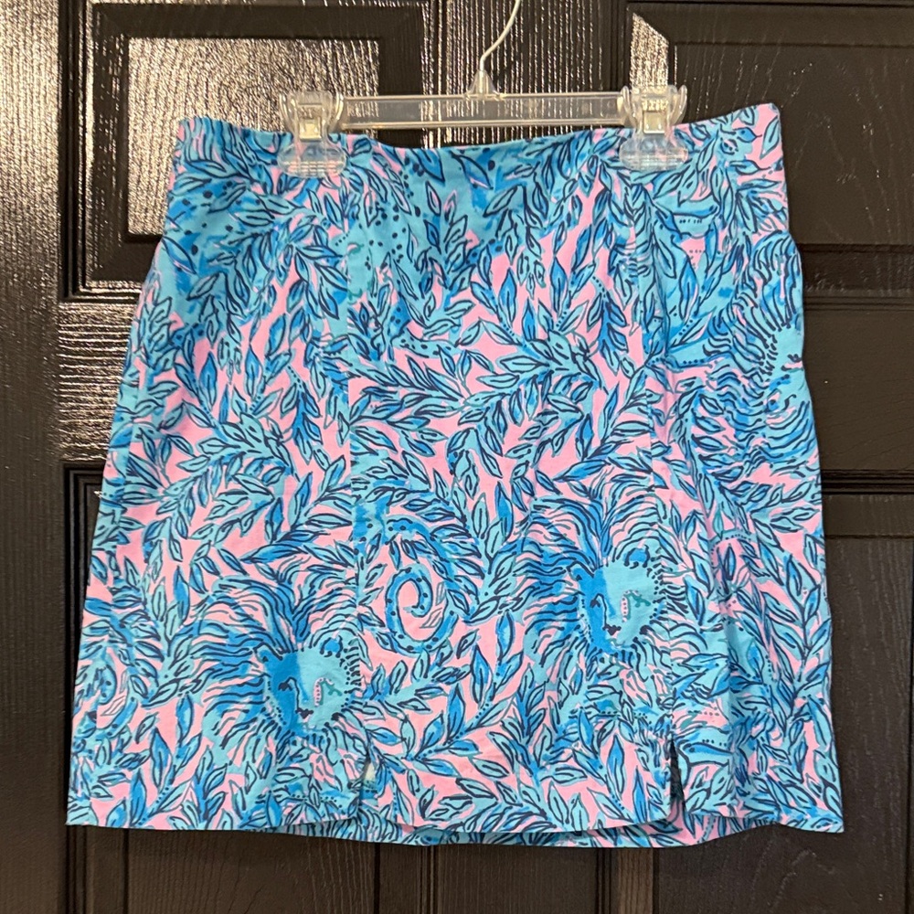 Lilly Pulitzer Pink and Blue Leaf Print Skort